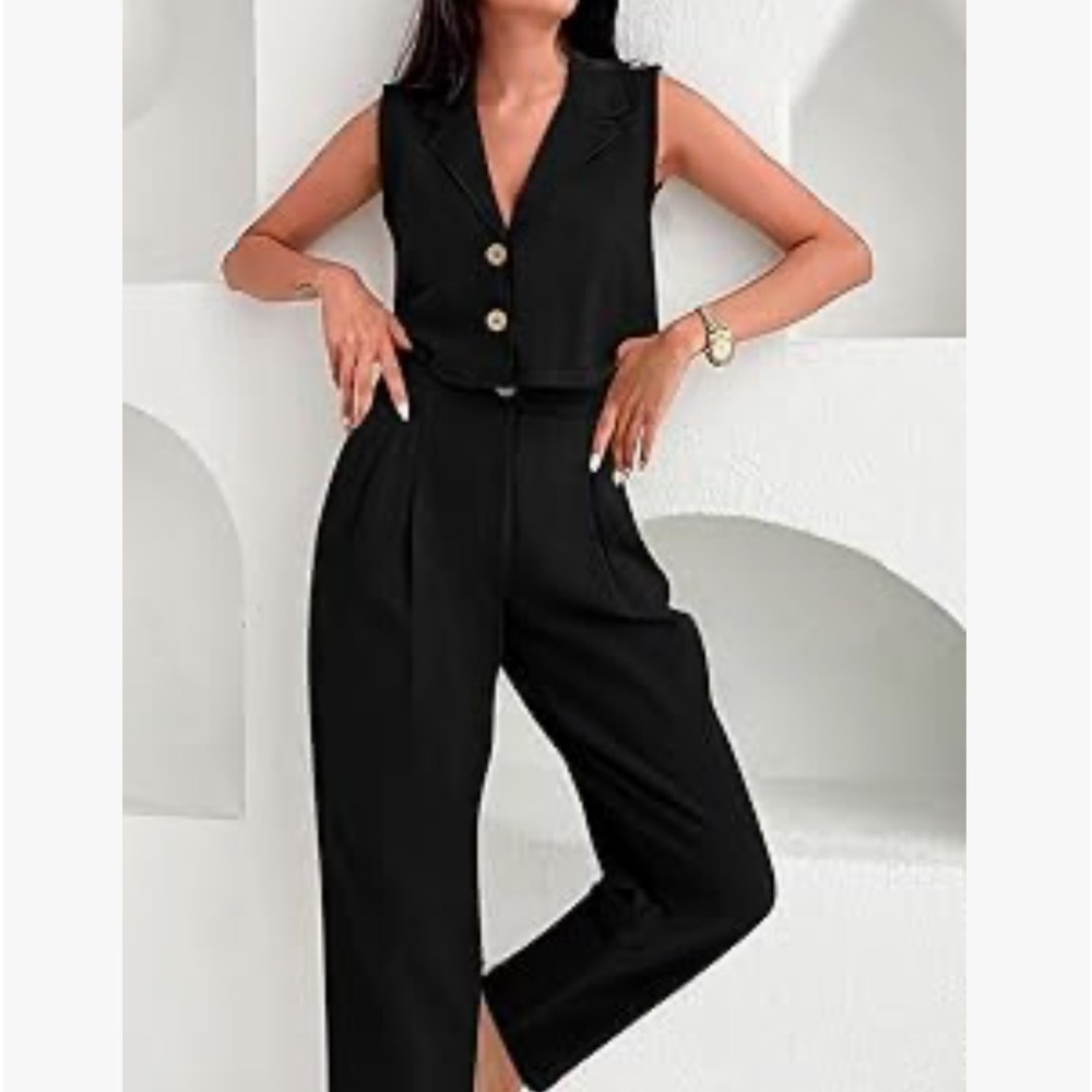 Stylish Black Two-Piece Pantsuit
